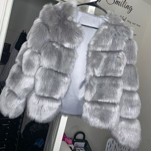 **BRAND NEW** High Quality Faux Fur